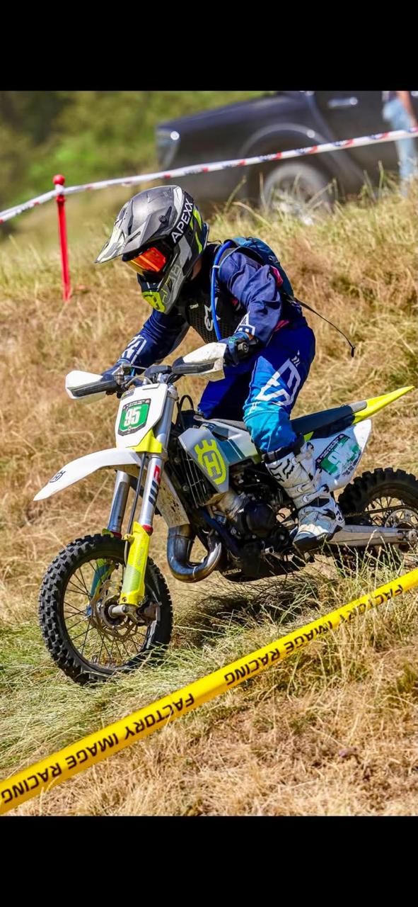 APEXX rider